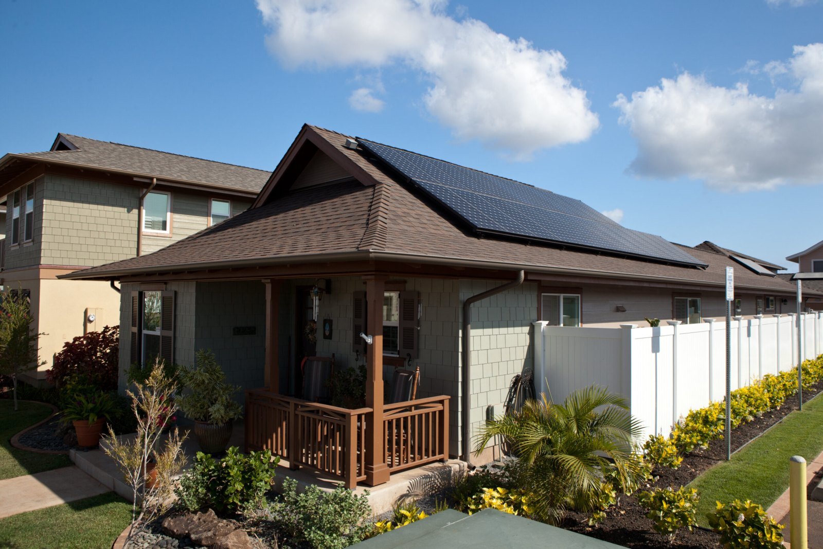 Home with rooftop solar panels on Oahu, Hawaii